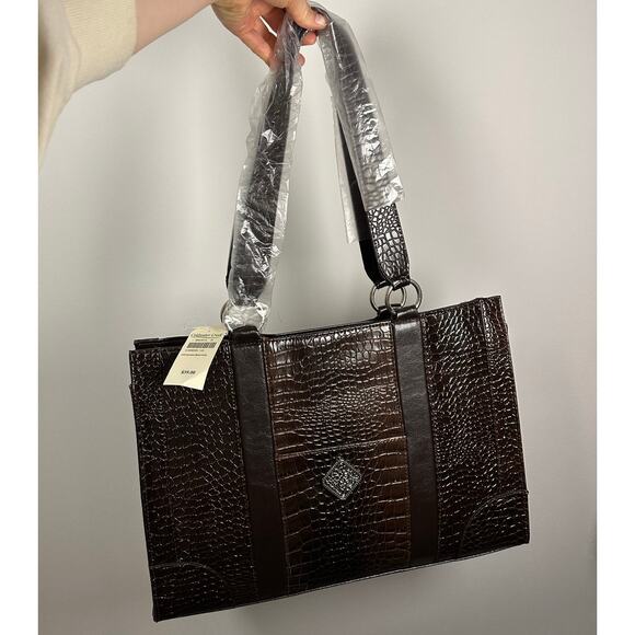 Coldwater Creek Handbags - NWT Coldwater Creek Brown Crocodile Faux Leather Purse